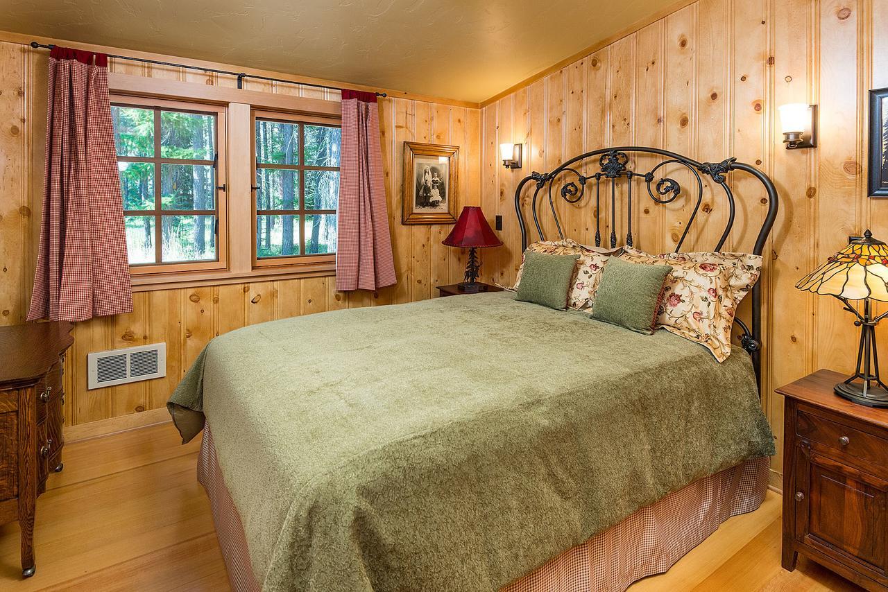 Lake Creek Lodge Bend Exteriér fotografie